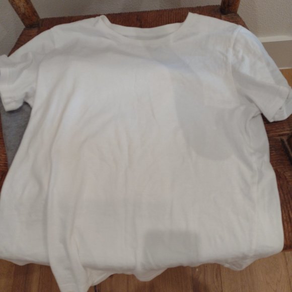 Organic Basics T-Shirts - Picture 2 of 3